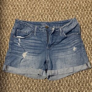 Time and Tru Women's Casual Blue Denim Shorts